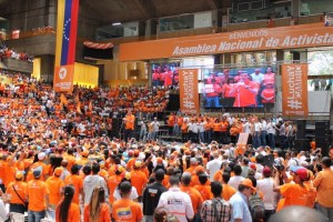Smolansky: Tenemos que garantizar a los venezolanos el mejor país del mundo