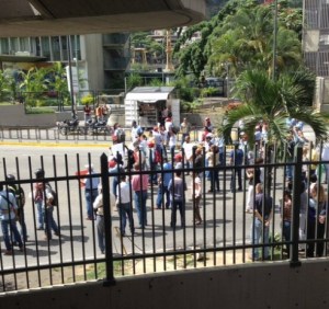 Protesta de trabajadores de Corpoelec colapsó cercanías del CCCT