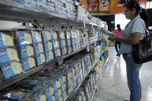 Alarmados los amantes de las chucherías por el aumento de precios y la escasez en Táchira