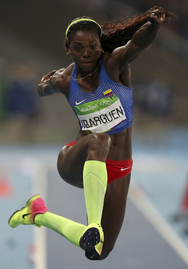 2016 Rio Olympics - Athletics - Final - Women's Triple Jump Final - Olympic Stadium - Rio de Janeiro, Brazil - 14/08/2016.   Caterine Ibarguen (COL) of Colombia competes. REUTERS/Phil Noble  FOR EDITORIAL USE ONLY. NOT FOR SALE FOR MARKETING OR ADVERTISING CAMPAIGNS.