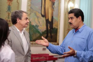Felipe González critica la estrategia de Zapatero en Venezuela
