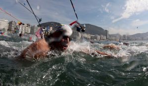 Erwin Maldonado ocupó el puesto 21 en los 10 kilómetros de aguas abiertas en Río 2016