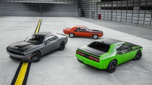Dodge lanza los modelos de alto rendimiento Challenger T/A y Charger Daytona (FOTOS)