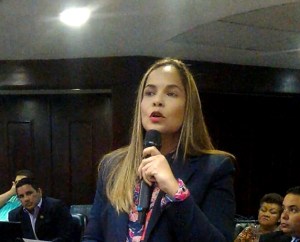 María Beatriz Martínez: el TSJ no respeta a un pueblo que decidió el #6D