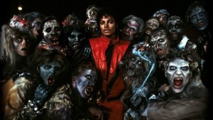 Así de sexy luce la protagonista de ‘Thriller’ de Michael Jackson 34 años después de su estreno (FOTO)