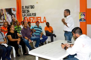 Educadores se organizan para impulsar el revocatorio en  Zulia