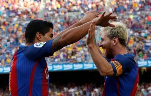 El Barça golea 6-2 al Betis con Messi y Suárez estelares