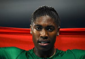 Sin útero, con testículos internos y alta testosterona: Semenya no tuvo rival en los 800 m femeninos (FOTOS)