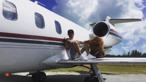 Se estrelló en Las Bahamas avioneta en la que viajaban J Balvin y su familia (Video)