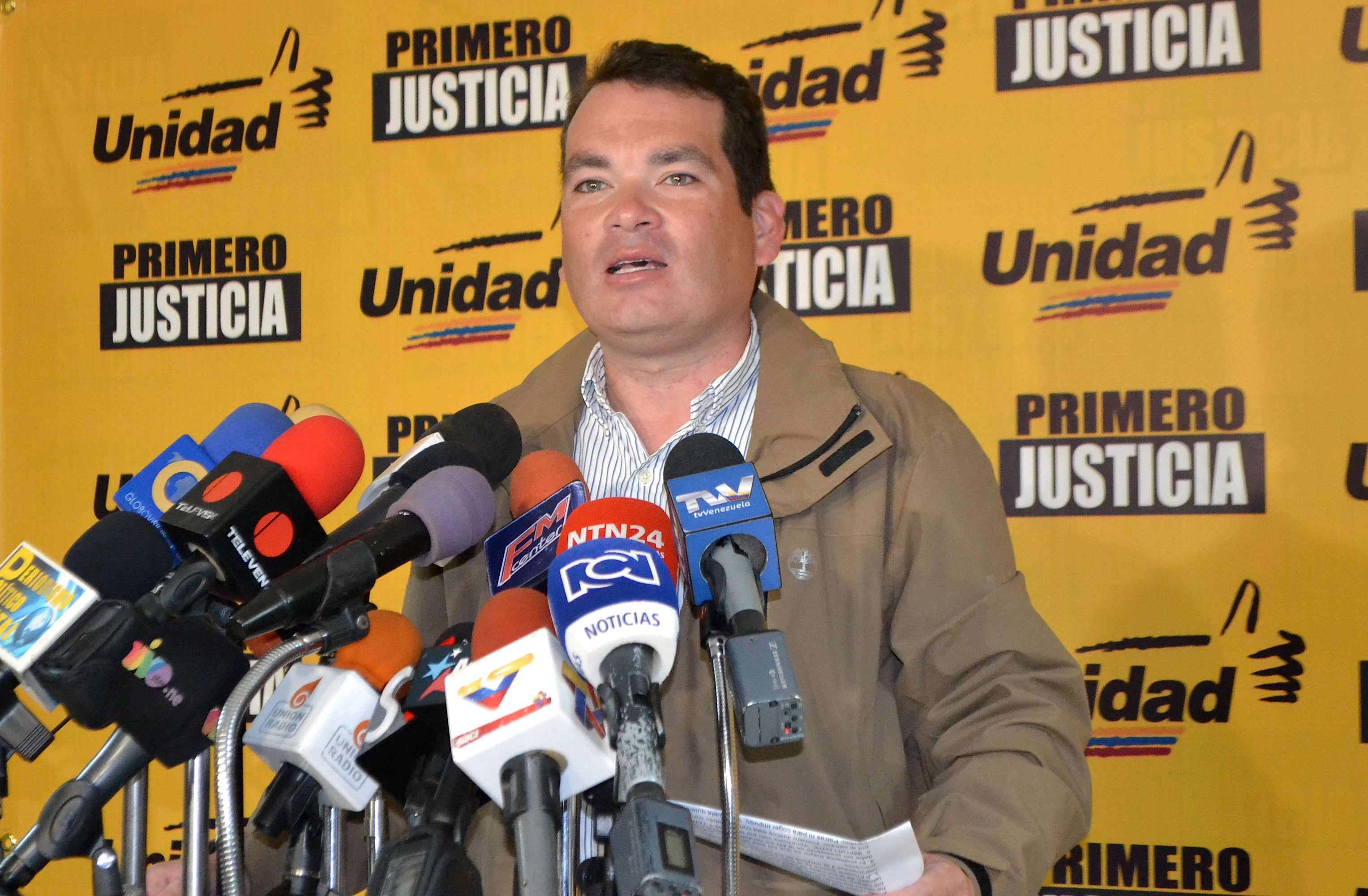 Guanipa rechazó ataques a dirigentes de Fetrasalud en el Clínico Universitario