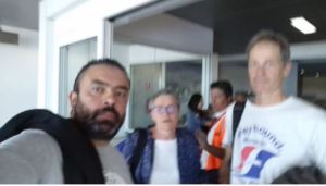 Gobierno bolivariano deporta a otros tres periodistas de Caracol, Le Monde y NPR