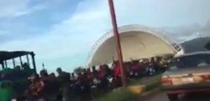 Reportan militares y civiles armados en la salida de Carúpano