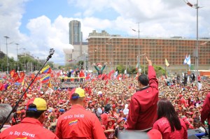 Así engaña Maduro a los chavistas: El gran vacío de la avenida Bolívar (video)