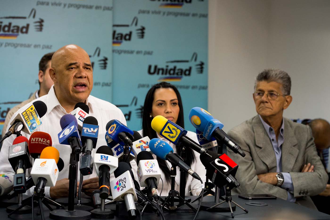 MUD en rechazo a llamado del CNE: Venezuela quiere votar y elegir (Comunicado)