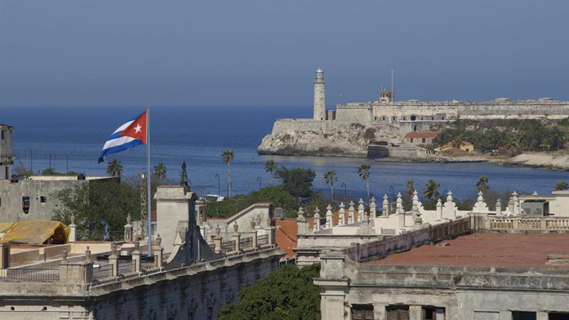 Suspenden apertura de restaurantes privados en La Habana