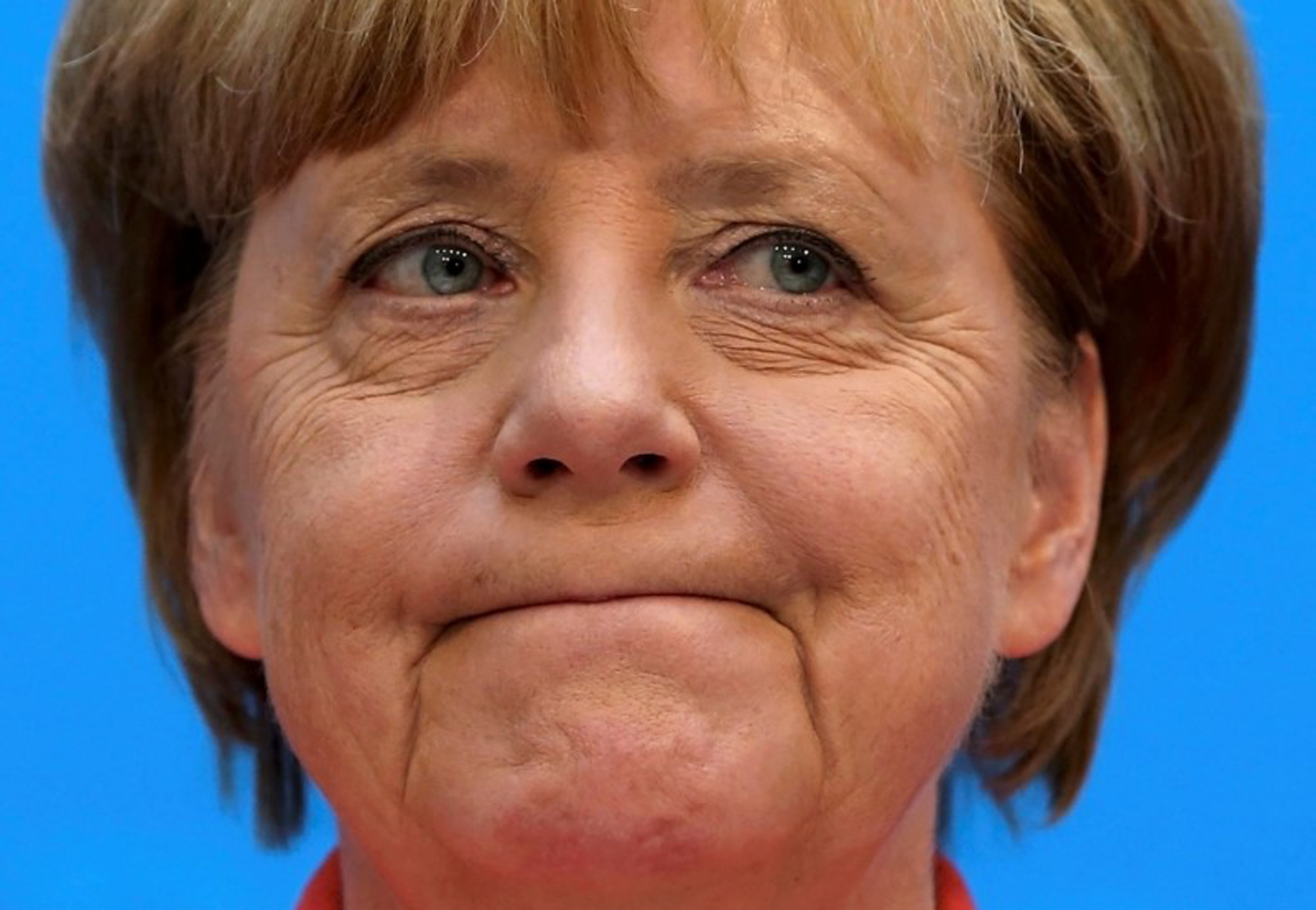Merkel asume responsabilidad por derrota de su partido en elecciones de Berlín