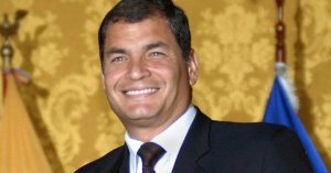 Al ritmo de Guillermo Dávila se despidió Rafael Correa de Margarita (video)
