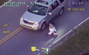 Policía mata a hombre negro desarmado cuyo vehículo se había averiado