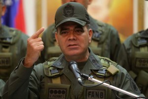 Según Padrino López, Venezuela “puede enseñarle al mundo cómo se defiende un país”