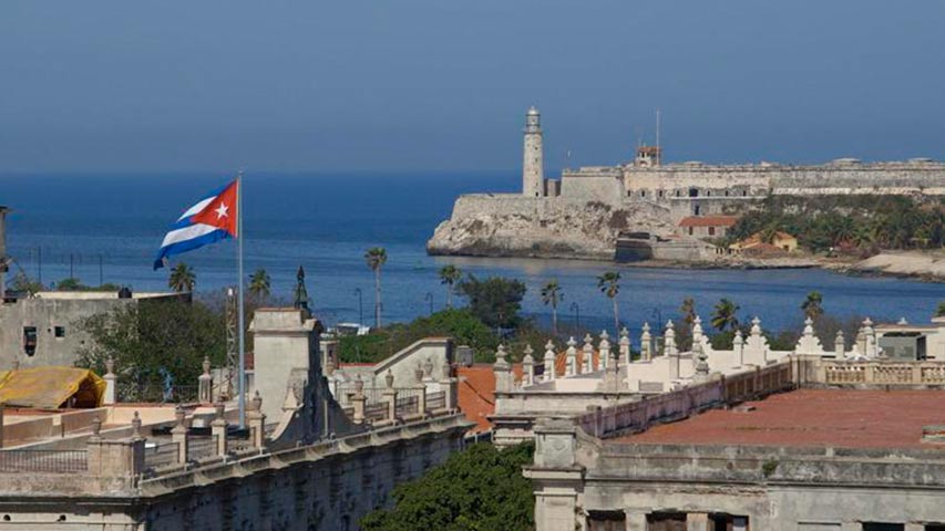 Las potencias de Asia tienden puentes hacia Cuba