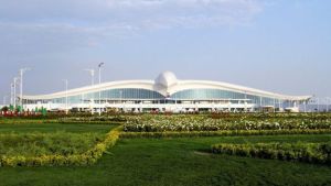 El curioso aeropuerto en forma de ave que fue inaugurado en Turkmenistán