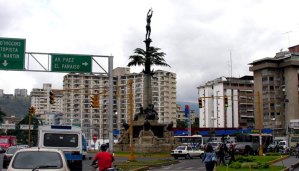 Balacera entre funcionarios de Policaracas y bandas de la Cota 905 sembró terror en Caracas (Fotos)