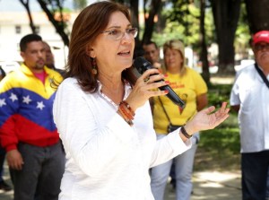Jacqueline Faría insta a mujeres mantenerse en la calle en “defensa” de los DDHH