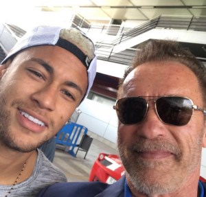 Arnold Schwarzenegger y Neymar comparten foto juntos en Instagram