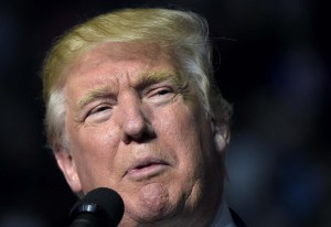 A cinco semanas de presidenciales, medios de EEUU diseccionan a Trump hasta tratarlo de “mentiroso”