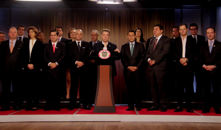 Santos decreta cese al fuego con las Farc hasta el 31 de octubre