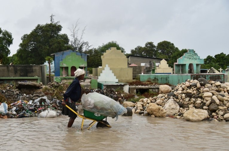 ONU advierte del peligro del Huracán #Matthew y se prepara para asistir en Haití