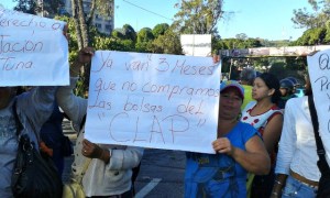 #4Oct Protesta por escasez de alimentos en Los Teques