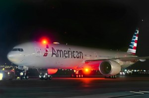 American Airlines suspende todos los vuelos programados para el sur de Florida este jueves
