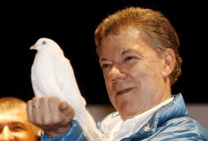 Santos dedica Nobel de la Paz a las víctimas del conflicto en Colombia