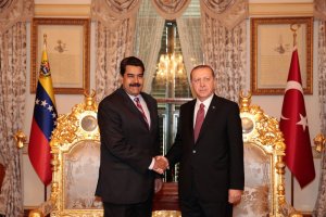 El presidente turco anuncia que visitará Venezuela a principios de 2017
