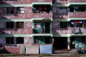 Cuba prioriza apertura de infraestructuras turísticas por encima de la reparación de viviendas