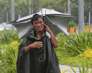 En Filipinas realización evacuación preventiva por llegada de tifón