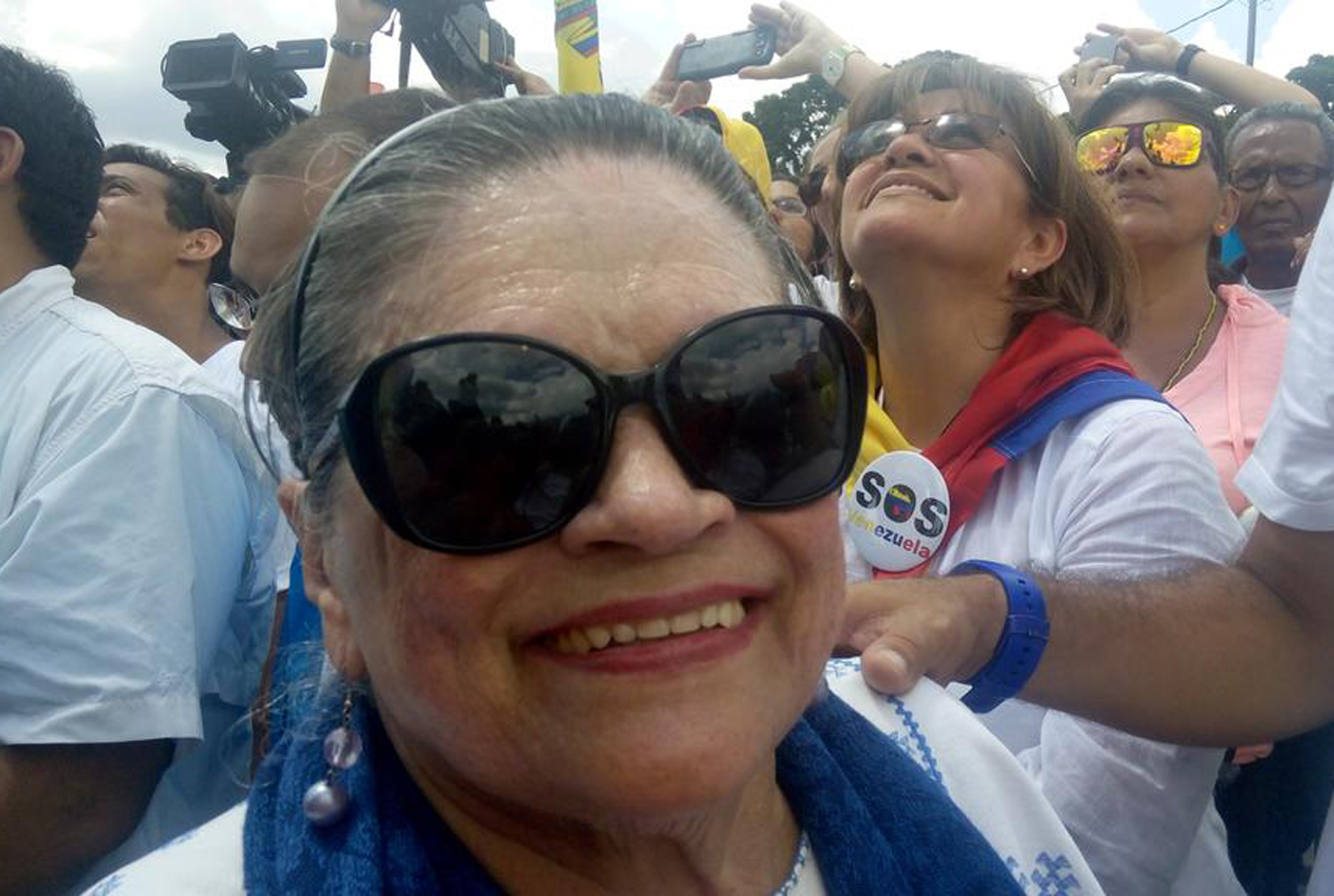 Soledad Bravo: La única cola que quiero hacer es para revocar a Maduro