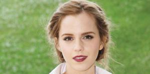 ¡Parece magia! La doble de Emma Watson es tan sexy y bella como la original (FOTOS)