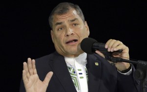 Ecuador en incertidumbre por panorama electoral sin Correa en la papeleta
