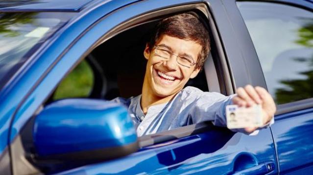 El advenimiento de los vehículos autónomos erradicará a los conductores y a sus licencias de conducir (iStock)