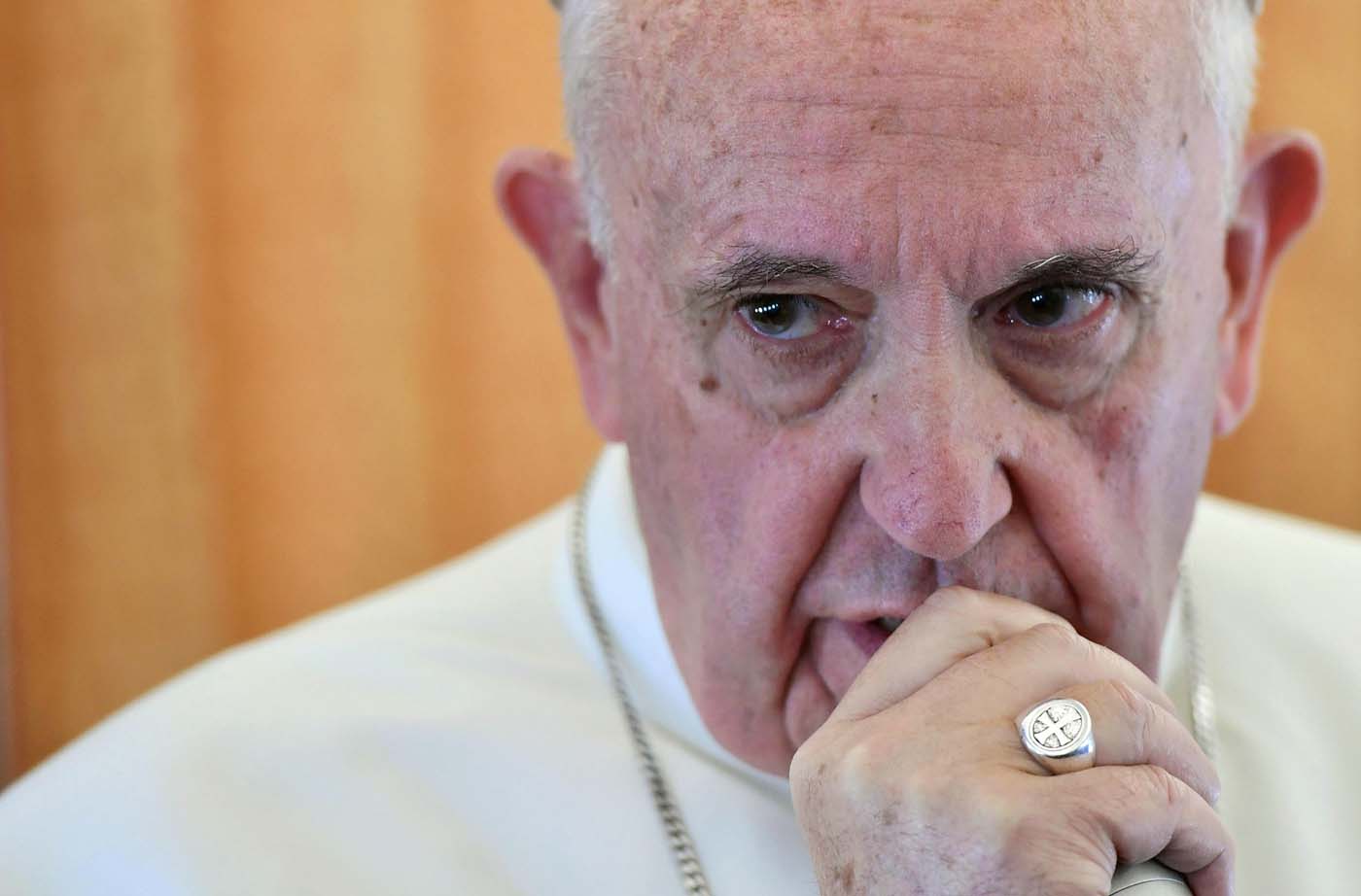 El Papa propuso reunión entre Gobierno y oposición en el Vaticano