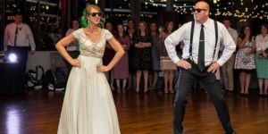 El baile en una boda entre la novia y su padre que revoluciona a las redes