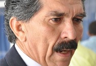Rafael Narváez: al Defensor del Pueblo ausente
