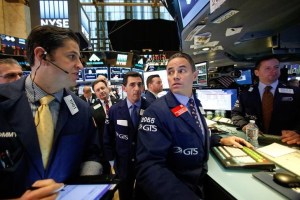 Tras romper récords, Wall Street pondrá ojo en indicadores de EEUU