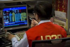 Bolsa de Hong Kong baja un 0,96 % por la toma de beneficios