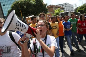 Estudiantes convocan a todos los venezolanos a protestar en este Día de la Juventud