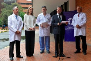 Presidente Santos termina sus exámenes médicos en EEUU