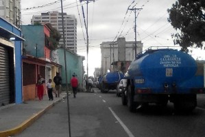 Colapsa Barquisimeto por protesta de conductores de camiones cisternas este #15Nov