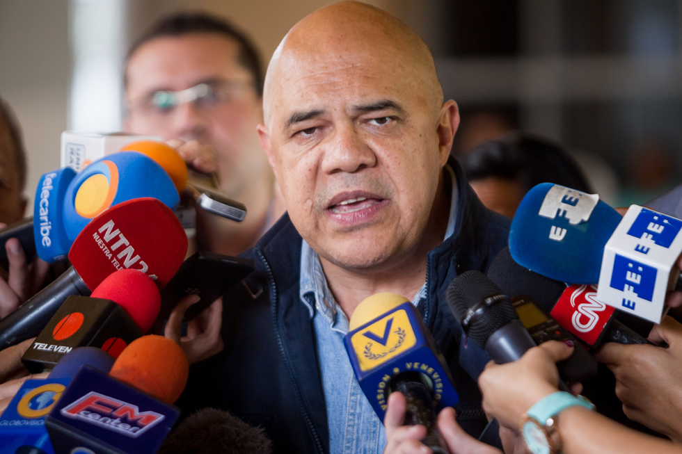 Chuo Torrealba: El Gobierno de manera irresponsable congeló el diálogo